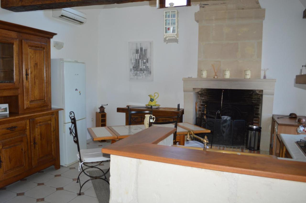 Les Gites De La Chapiniere Châteauvieux Exterior foto